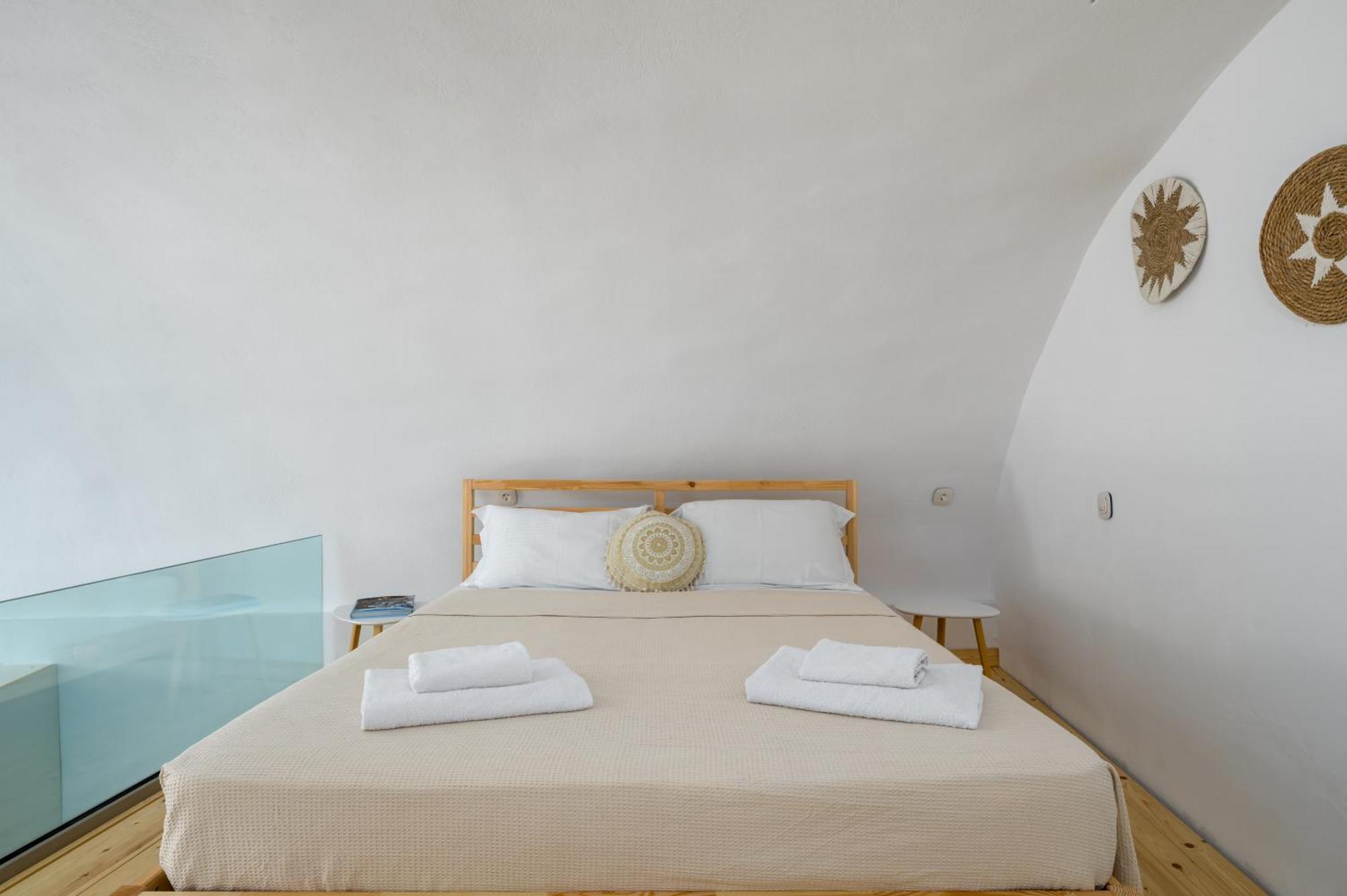 Angeleve Villa With Private Jacuzzi Fira  Exterior foto